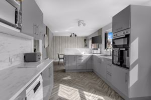 Photo 21- click for photo gallery